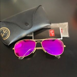 Pink Ray Bans